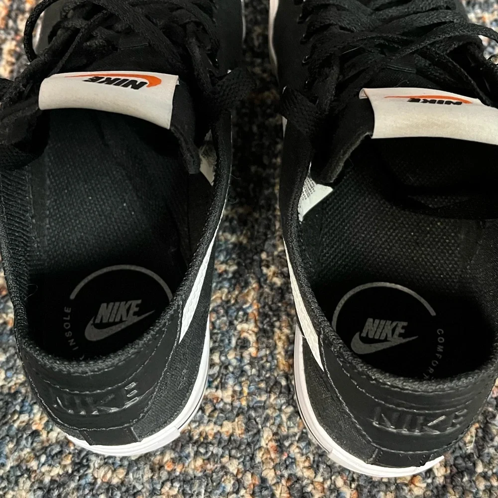 Nike COURT LEGACY | canvas, low top sneaker, womens size 7 - Picture 5 of 8